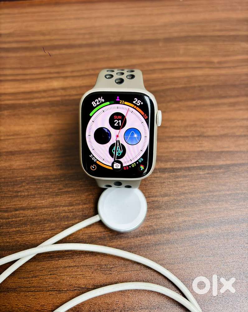 Apple Watch 8