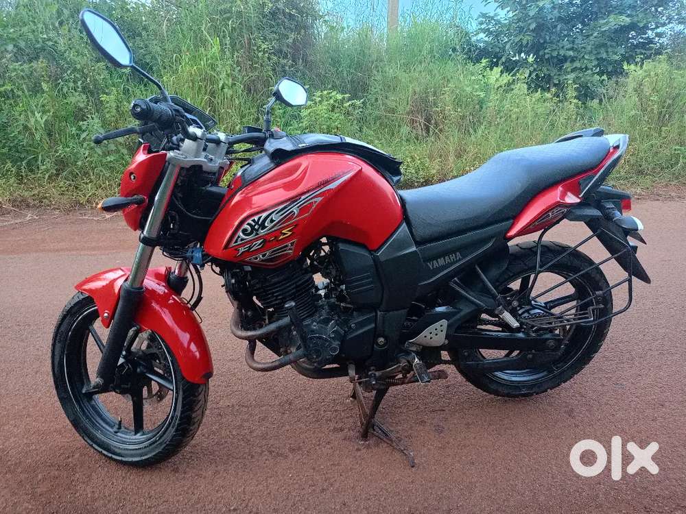 Fzs 2015 Red colour Neat condition