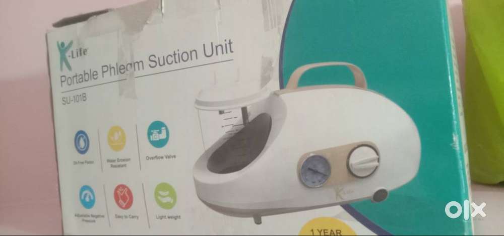 Portable phlegm suction unit