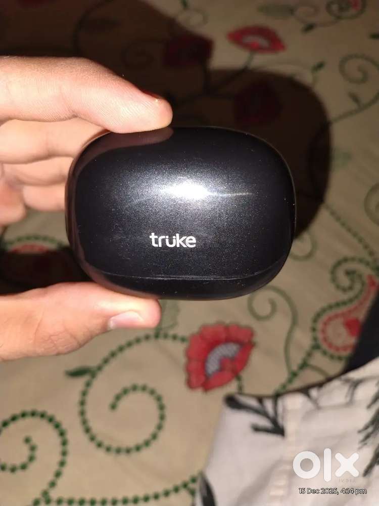 Truke earbuds