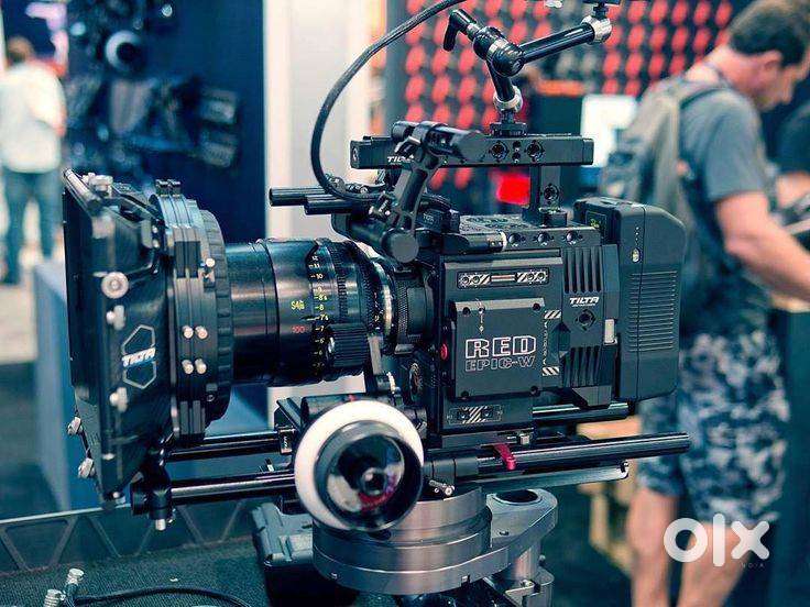 FRESHERS FOR WORK IN FILM SHOOTING