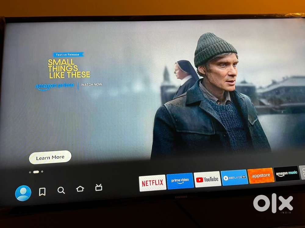 Samsung LED 42 inches smart tv