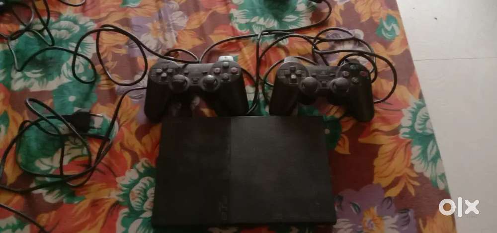 Ps 2 with two consoles