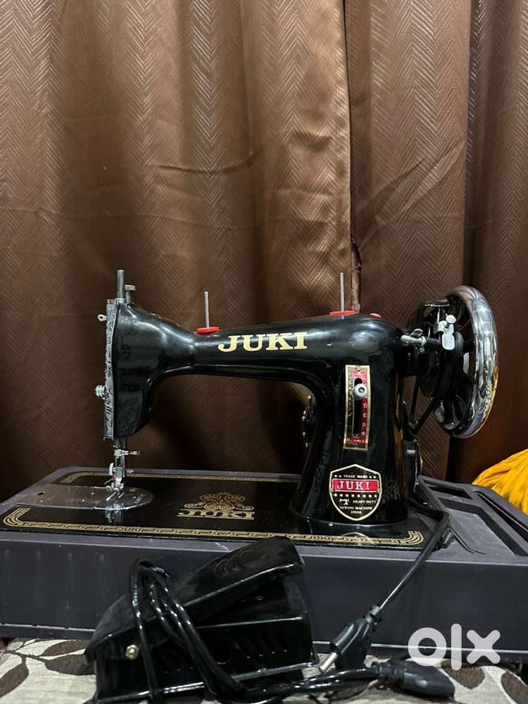 sewing machine