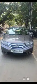 Honda City V AT, 2013, Petrol