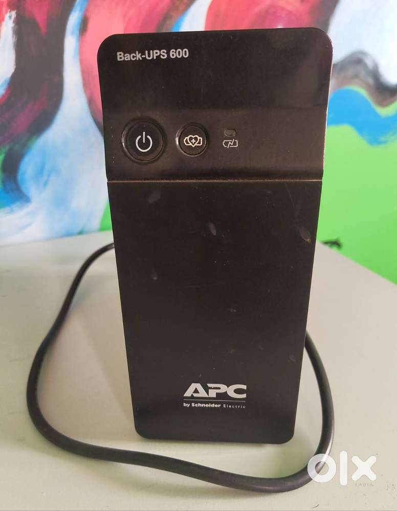 APC Back-UPS 600VA 360W