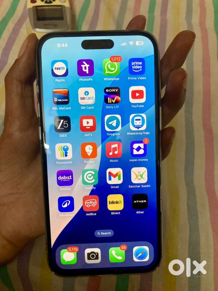 IPHONE 16 plus 256gb warrenty upto january 24th 2026