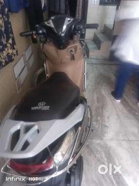 Electric good condition 1st owner