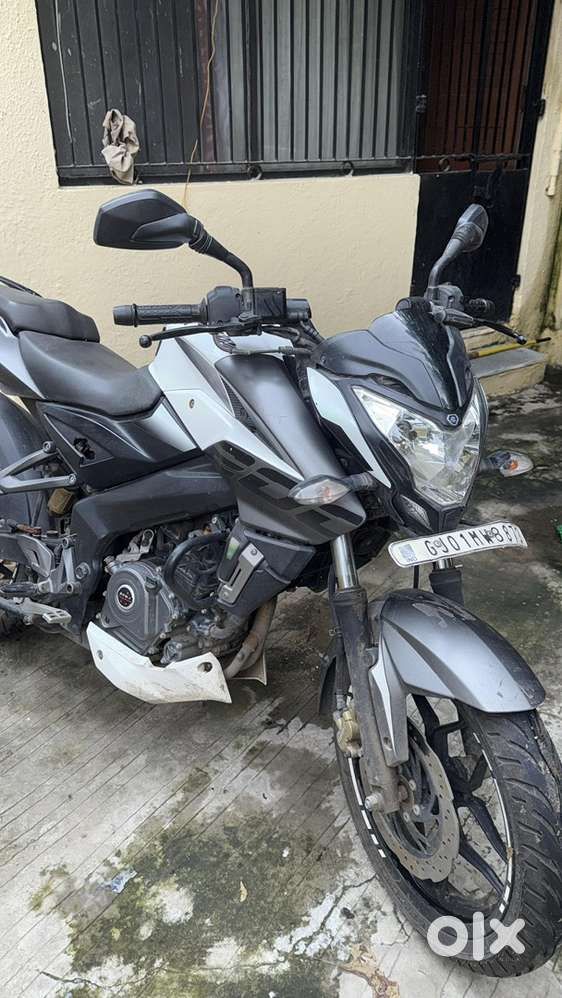 Bajaj Pulsar NS 200 – 2018 Model  Excellent Condition  28,000 km