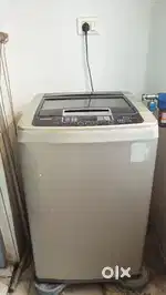 LG fully automatic washing machine with 6.2 kg