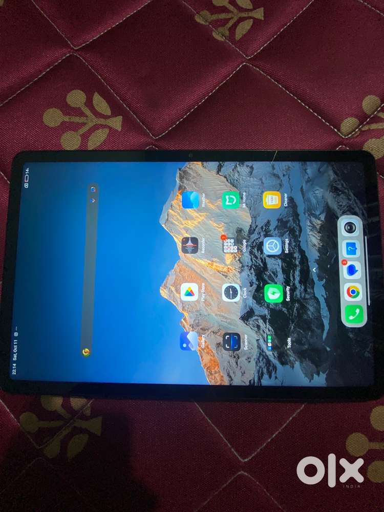 Redmi Pad 2 8/256 GB Only 1 months Use scratch less condition