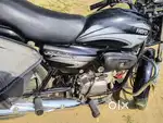 दोनों टायर ट्यूब और लॉक नया डलवाया है एक हाथ की चली हुई गाड़ी है
