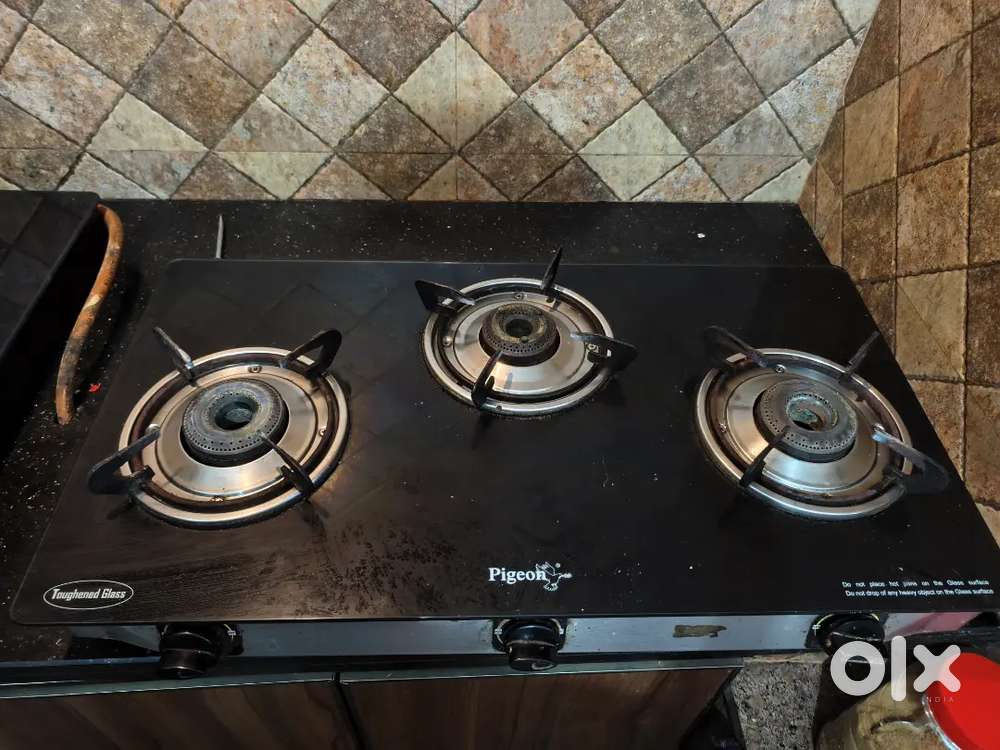 Pigeon 3 Burner Gas Stove - Good Condition