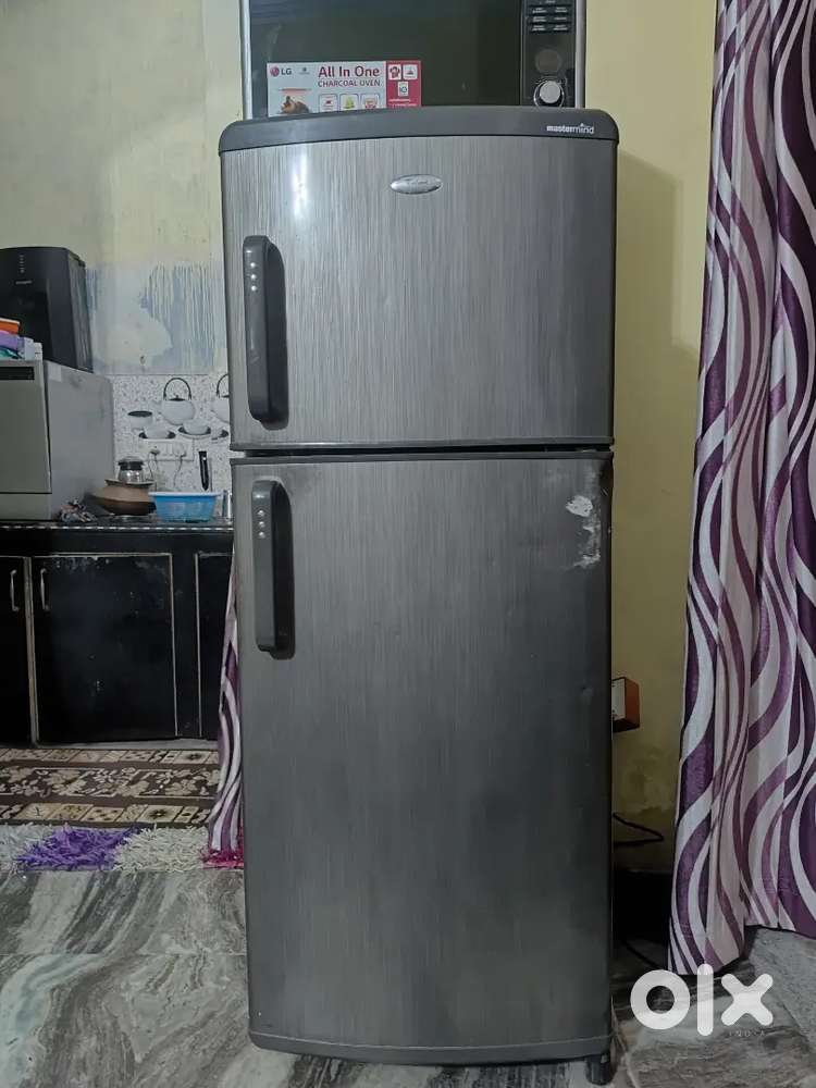 Whirlpool double door fridge