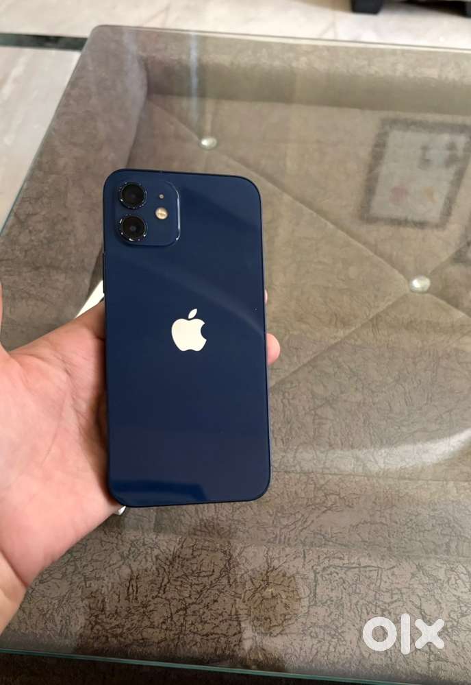 Iphone 12 with 128gb. Original box and bill available