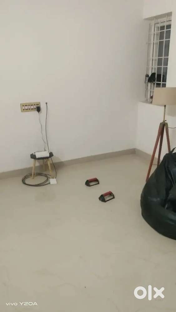 1bhk semi furnished house rent
