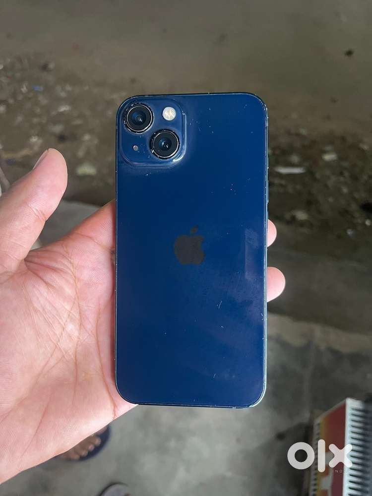 Iphone 13 dark blue colour