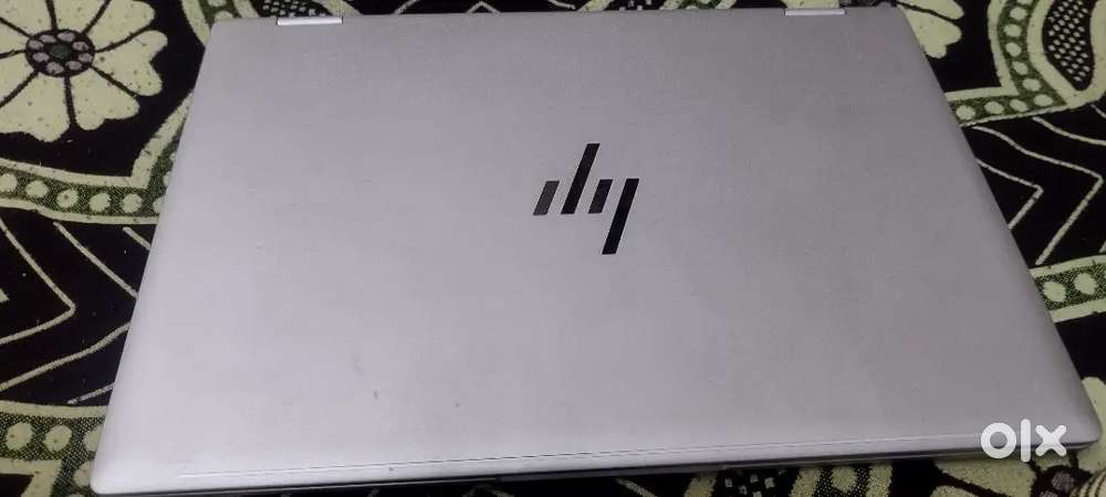 Hp envy 2in1 2k touch screen Intel ultra7 32gb ssd