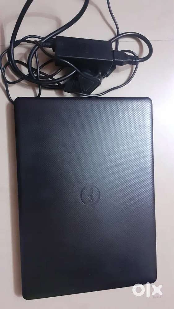Laptop Vostro 3481