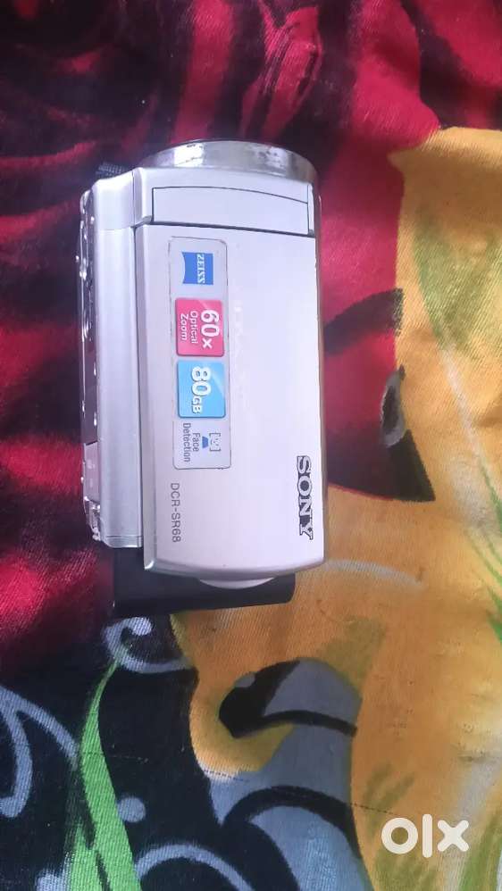 Sony(Handycamera) DCR-SR68, (Hardisk = 80GB), Condition Is Good