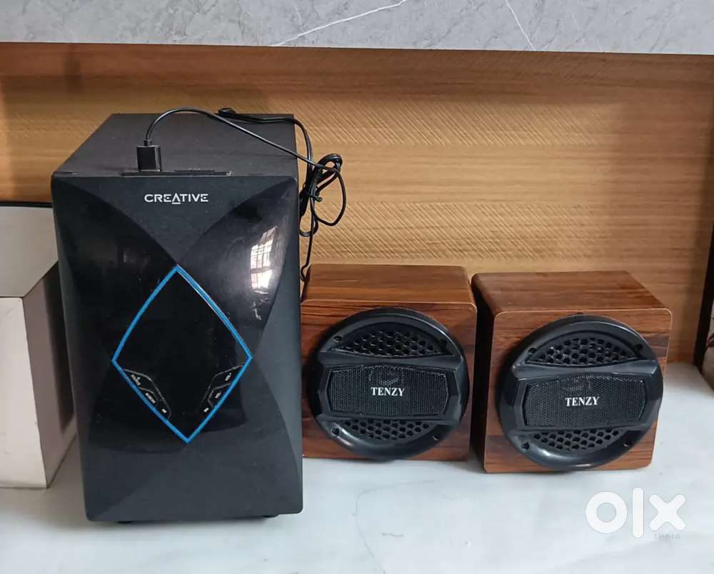 Creative Music 2.1 system