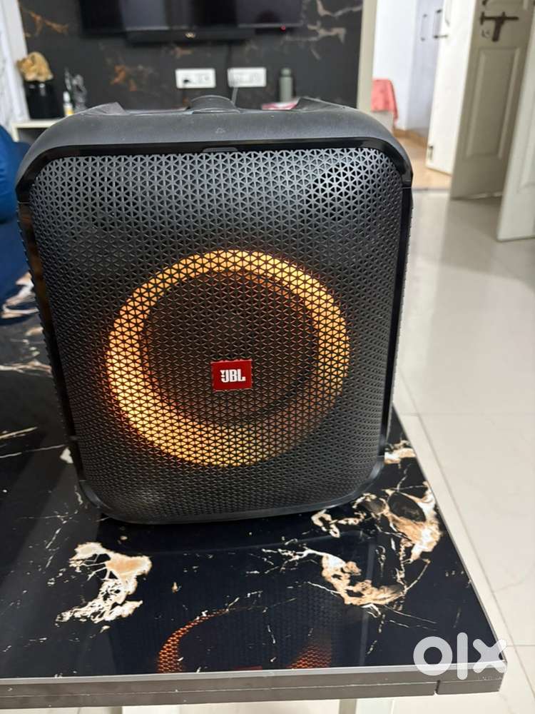JBL karaoke speaker