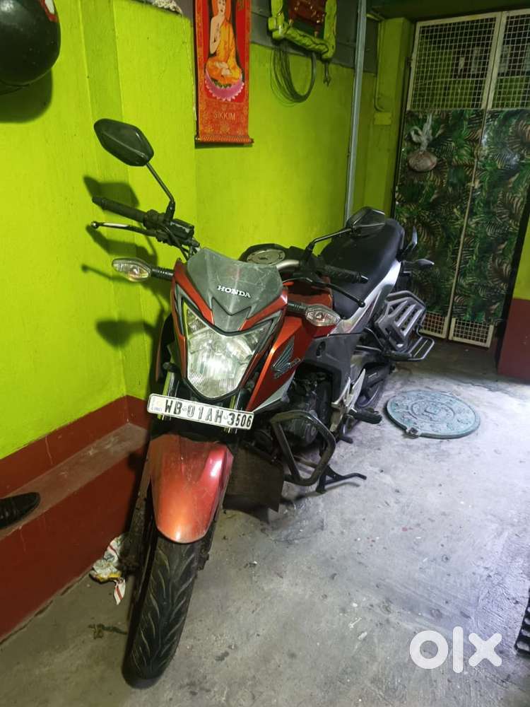 Honda hornet 160R
