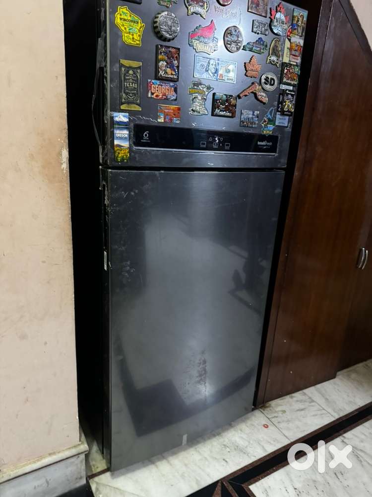 Whirlpool 411L Steel Onyx Refrigerator-2024 Model - For Sale