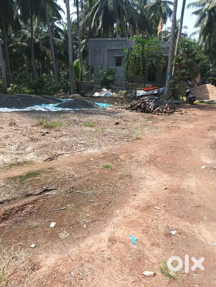 4 cents House site Available for sale in Indupalli