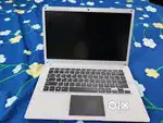 Ultimus Laptop