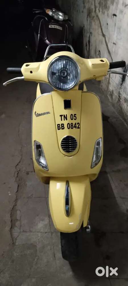 Lml Vespa self alloy wheel good Engine at