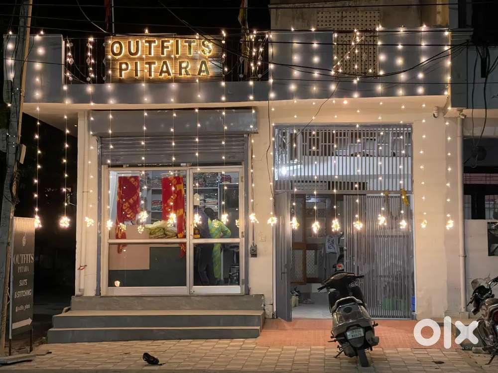 Ladies dress designer