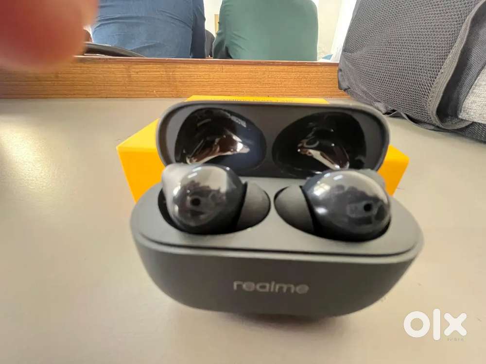 Realme Earbuds T310 with 12mm