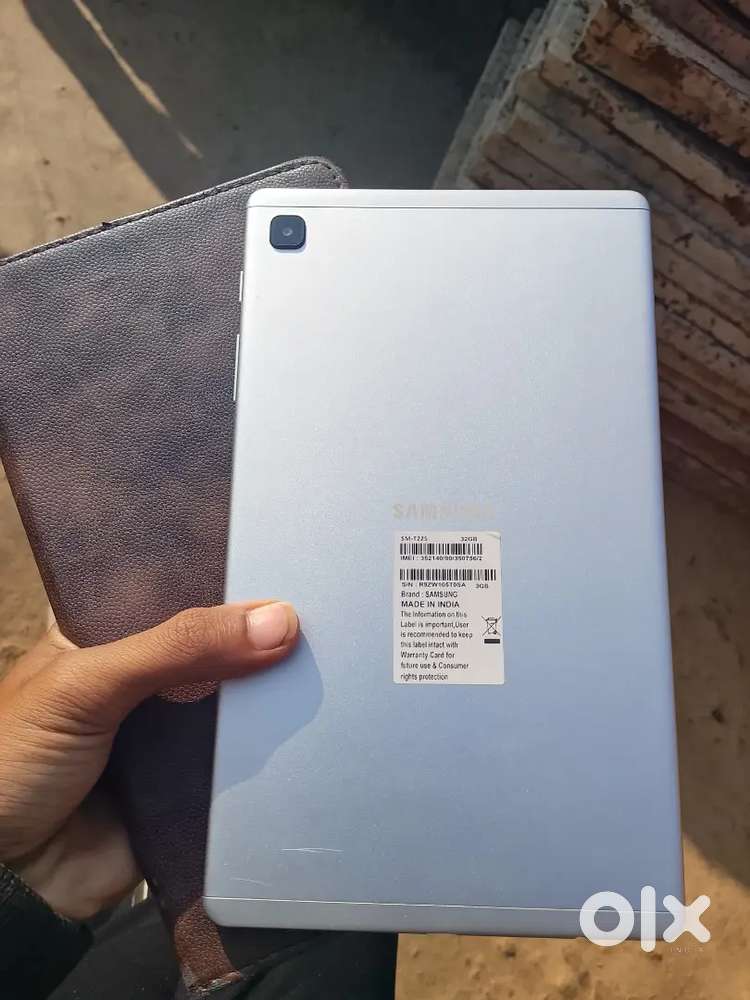 Samsung a7lite 4g new condition urgent sell