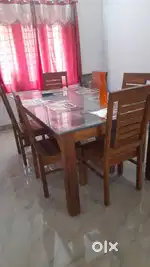 Glass ടോപ് Dining table and 6chairs