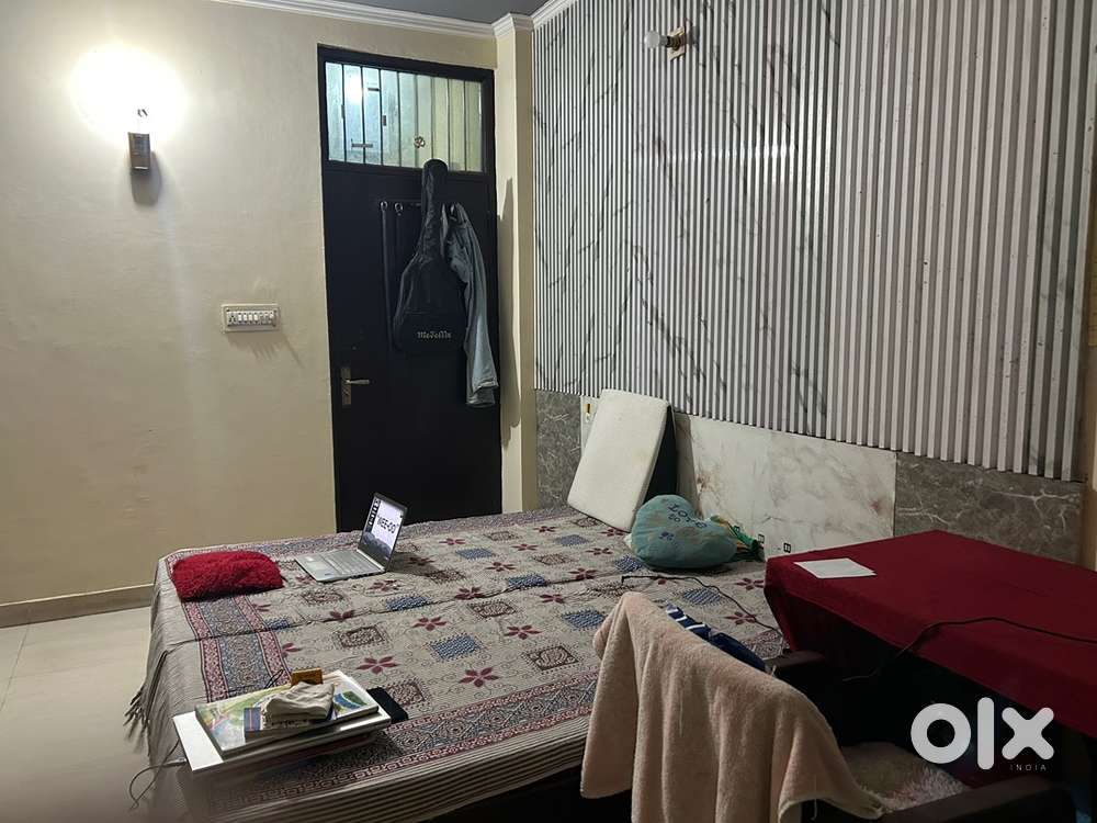 Female room mate Urgent  Girl Room mate  one RK