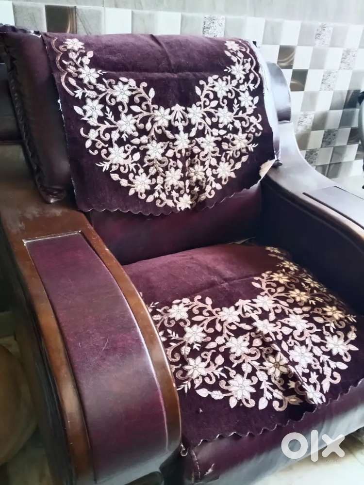 King size sofa(5 seater)