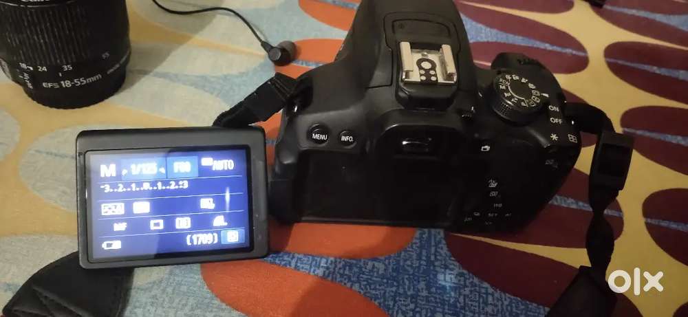 Canon EOS 700D DSLR Camera with Two lens