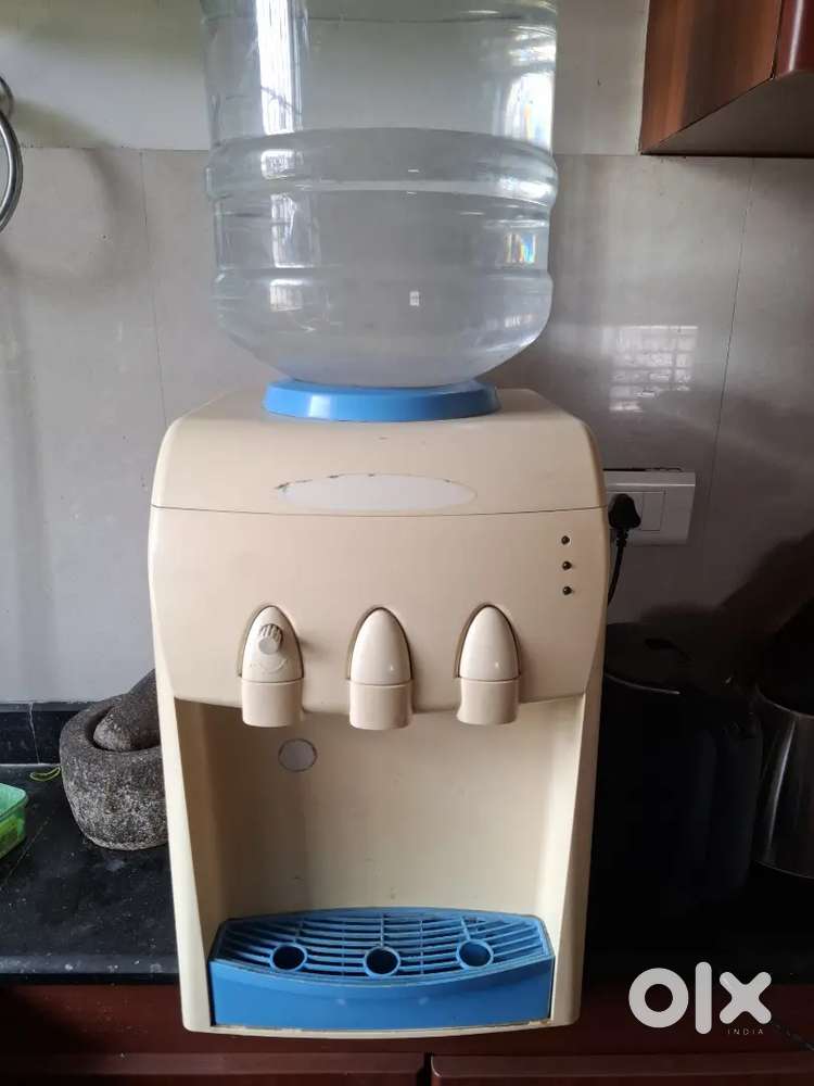 Hot & Cold Water Dispenser