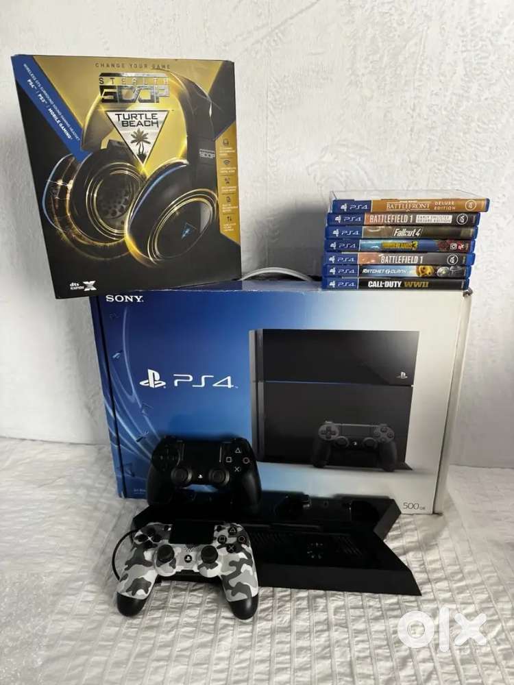PlayStation 4 Bundle – 500GB – Excellent Condition!