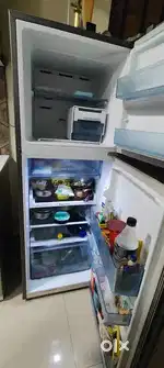 Samsung 3-Star Frost-Free Double Door Refrigerator ( ~253L capacity)