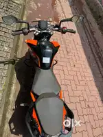 KTM DUKE 200