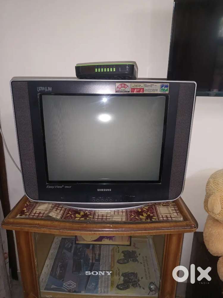 Samsung TV - CRT type Old Model
