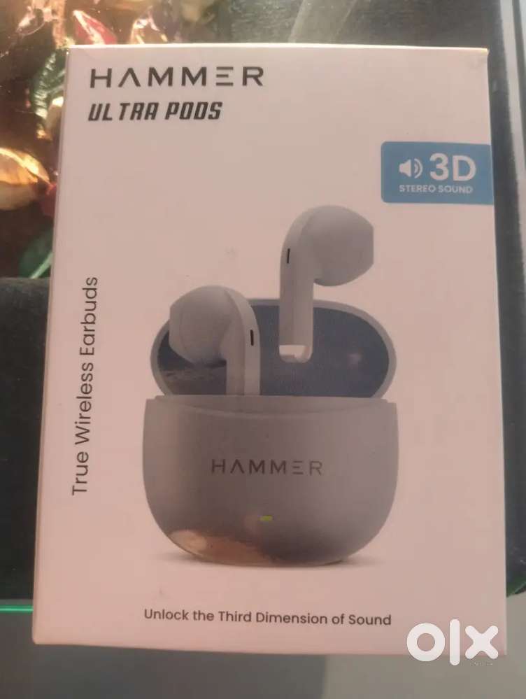 Hammer branded ear pods non used cheap price mrp 3499 selling for 1500