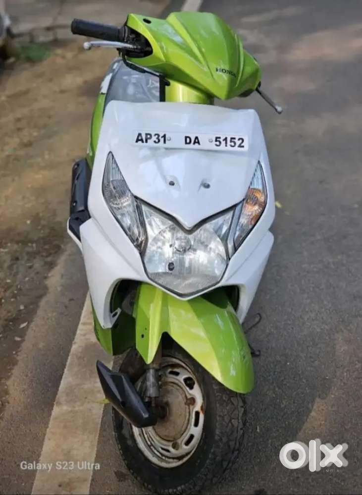 Honda Dio  (2015)