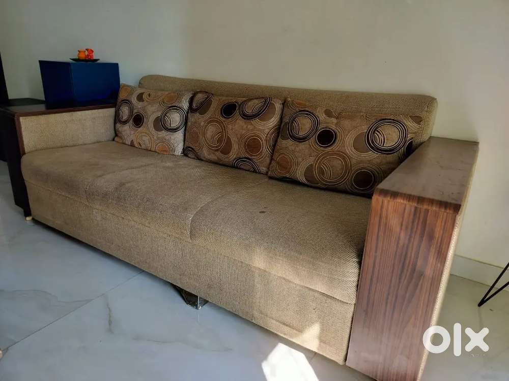 Single Sofa