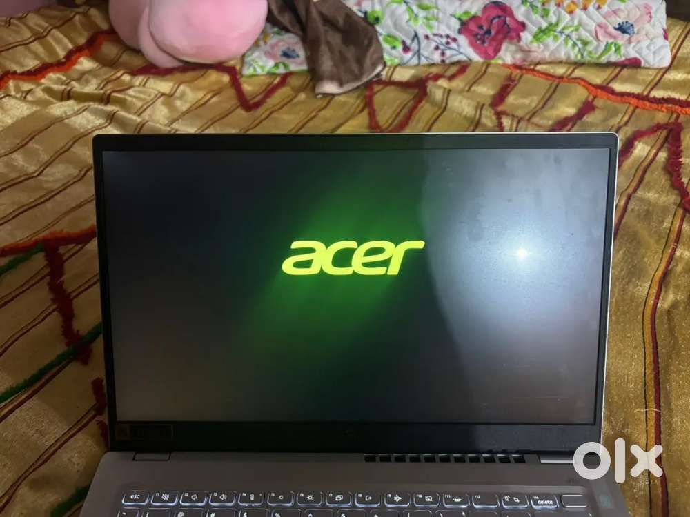 Acer Swift go 14