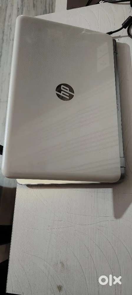 HP touch screen lapton