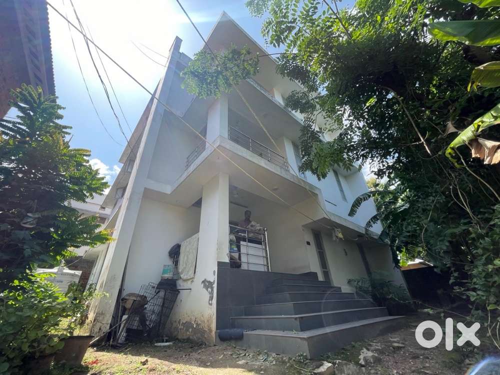 6 Cent Residential Plot with 5BHK Independent House