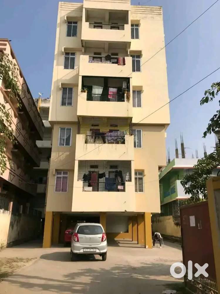 Friendly/students/single/ Room available